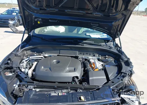 2025 Volvo Xc60 Plug-In Hybrid T8 Plus из США, поврежденный, VIN YV4H60RCXS1049604